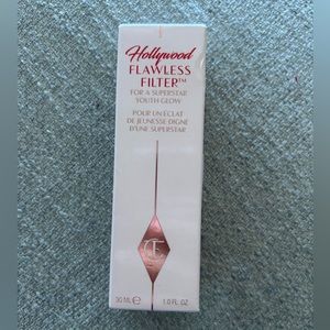 Charlotte Tilbury Hollywood Flawless Filter